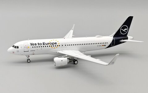 Lufthansa Airbus A320-214 (JFox 1:200)