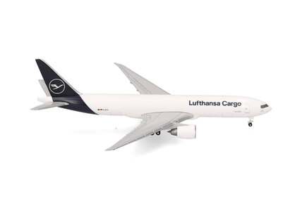 Lufthansa Cargo Boeing 777F (Herpa Wings 1:500)