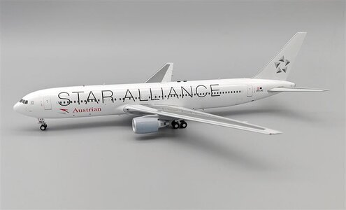 Austrian (Star Allance) Boeing 767-3Z9/ER (JFox 1:200)