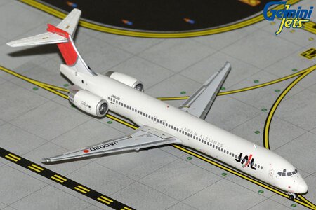 Japan Airlines McDonnell Douglas MD-90 (GeminiJets 1:400)