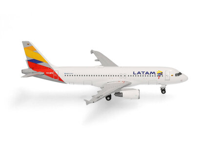 LATAM Airlines Chile Airbus A320 (Herpa Wings 1:500)