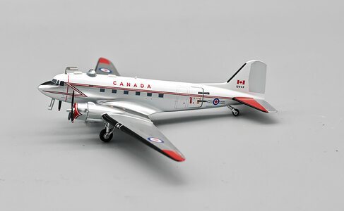 Canadian Air Force Douglas DC-3 (Inflight200 1:200)