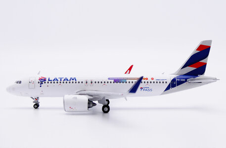 LATAM Airlines Airbus A320neo (JC Wings 1:400)