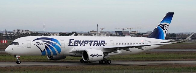 Egyptair Airbus A350-900 (JC Wings 1:400)