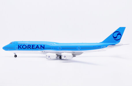 Korean Air Boeing 747-8 (JC Wings 1:200)