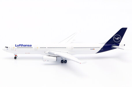 Lufthansa Airbus A330-300 (Aether Model 1:500)