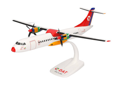 DAT Danish Air Transport ATR-72-200 (Herpa Snap-Fit 1:100)