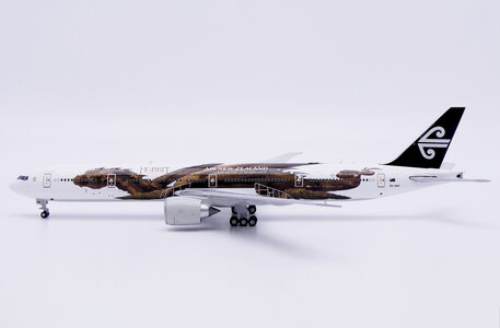 Air New Zealand Boeing 777-300ER (JC Wings 1:400)
