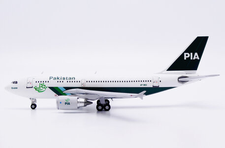 PIA Pakistan International Airlines Airbus A310-300 (JC Wings 1:400)
