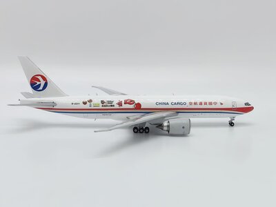 China Eastern Boeing 777-200F (Apollo 1:400)
