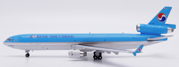Korean Air Cargo McDonnell Douglas MD-11F (JC Wings 1:400)