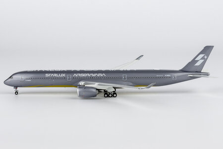 Starlux Airlines Airbus A350-1000 (NG Models 1:400)