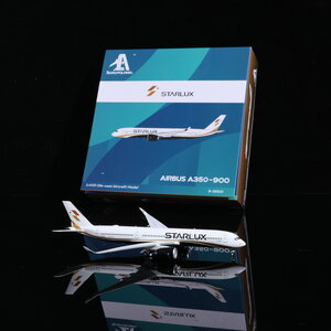 Starlux Airlines Airbus A350-900 (Aero Polaris 1:400)