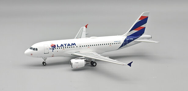Latam Airlines Brasil Airbus A319-112 (Inflight200 1:200)