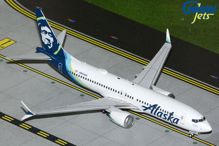 Alaska Airlines Boeing 737 MAX 8 (GeminiJets 1:200)