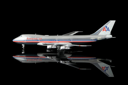 American Airlines (Leased from Pan Am) Boeing 747-100 (Legacy Jets 1:400)