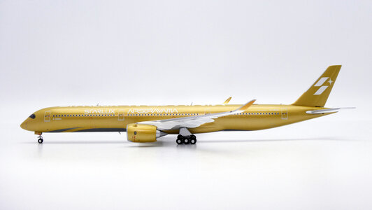 Starlux Airlines Airbus A350-1000 (JC Wings 1:400)