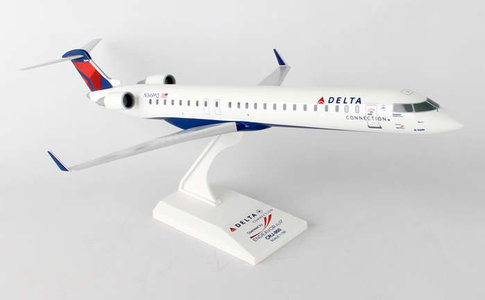 Delta / Endeavor Air Bombardier CRJ-900 (Skymarks 1:100)