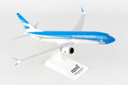 Aerolineas Argentinas Boeing 737 MAX 8 (Skymarks 1:130)