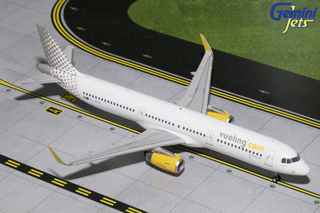 Vueling Airbus A321S (GeminiJets 1:200)