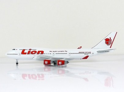 Lion Air Boeing 747-400 (Sky500 1:500)