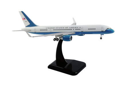 United States Air Force Boeing C-32A (757-200) (Hogan 1:200)