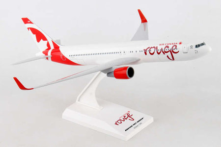 Air Canada Rouge Boeing 767-300 (Skymarks 1:200)