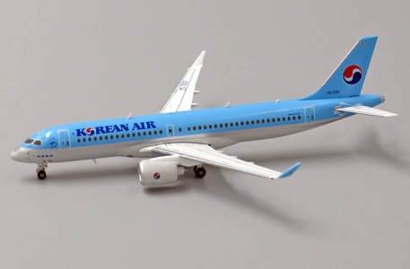 Korean Air Bombardier CS300 (JC Wings 1:400)