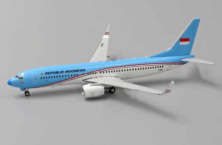 Indonesia Air Force Boeing 737-8U3(BBJ2) (JC Wings 1:400)