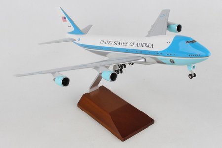 Air Force One  Boeing 747-200 (Skymarks 1:200)