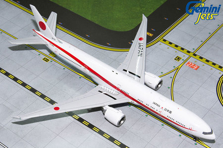 Japan Air Self Defense Force (JASDF) Boeing 777-300ER (GeminiJets 1:400)