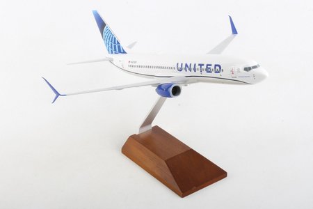 United Airlines Boeing 737-800 (Skymarks 1:130)
