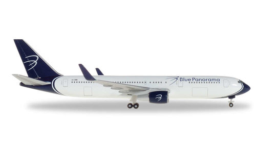 Blue Panorama Boeing 767-300 (Herpa Wings 1:500)