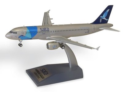 Sata Airbus A320 (Inflight200 1:200)