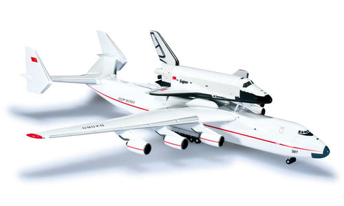 Antonov AN-225 & Buran Orbiter (Herpa Wings 1:500)