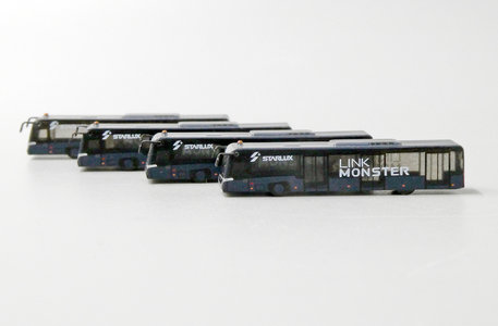 Airport Bus 4x Starlux Link Monster (Fantasy Wings 1:400)