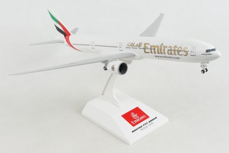 Emirates Boeing 777-300 (Skymarks 1:200)