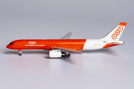 TNT / ASL Airlines Boeing 757-200BCF (NG Models 1:400)