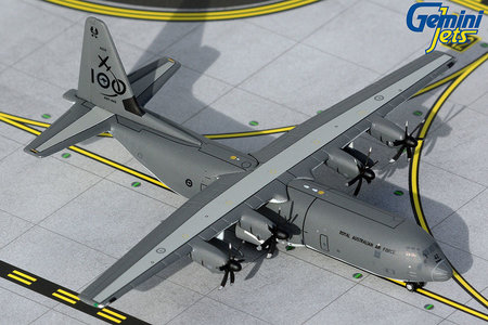 Royal Australian Air Force (RAAF) - Lockheed C-130J-30 Super Hercules (GeminiJets 1:400)