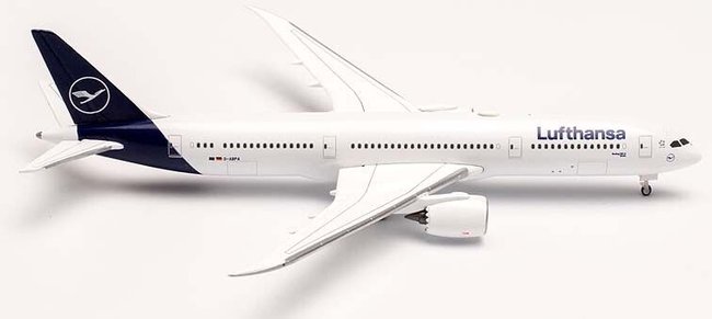 Lufthansa Boeing 787-9 (Herpa Wings 1:500)