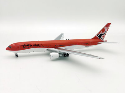 Australian Airlines Boeing 767-300 (Inflight200 1:200)
