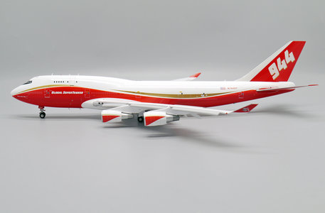 Global Super Tanker Services Boeing 747-400(BCF) (JC Wings 1:200)