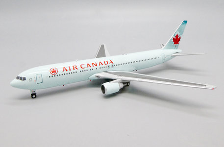 Air Canada Boeing 767-300(ER) (JC Wings 1:400)