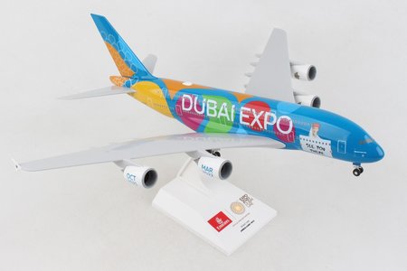 Emirates Airbus A380-800 (Skymarks 1:200)