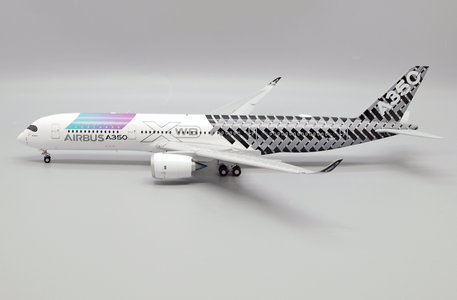 Airbus Industrie Airbus A350-900 (JC Wings 1:200)