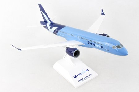 Breeze Airbus A220-300 (Skymarks 1:100)