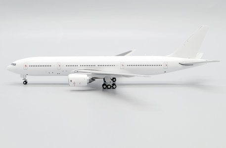 Blank Boeing 777-200 (JC Wings 1:400)