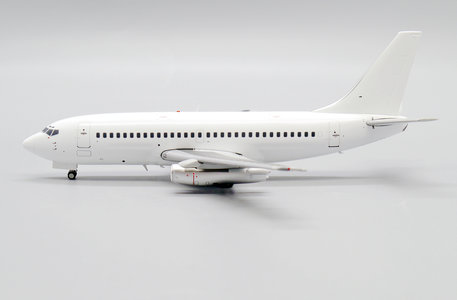 Blank Boeing 737-200 (JC Wings 1:200)