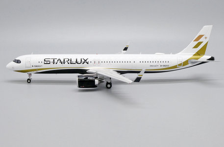 Starlux Airbus A321neo (JC Wings 1:200)