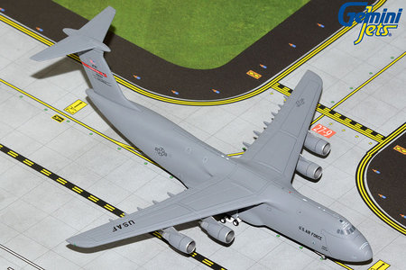 U.S. Air Force (Westover Air Force Base) Lockheed Martin C-5M (GeminiJets 1:400)